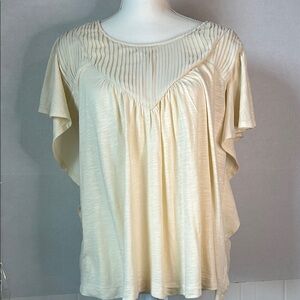 Maurice’s Lined Pleated V-Neck/Bodice Flutter Sleeve Cream Top. Size XL